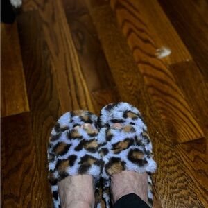 Fabletics Blue and Brown Fuzzy Slippers